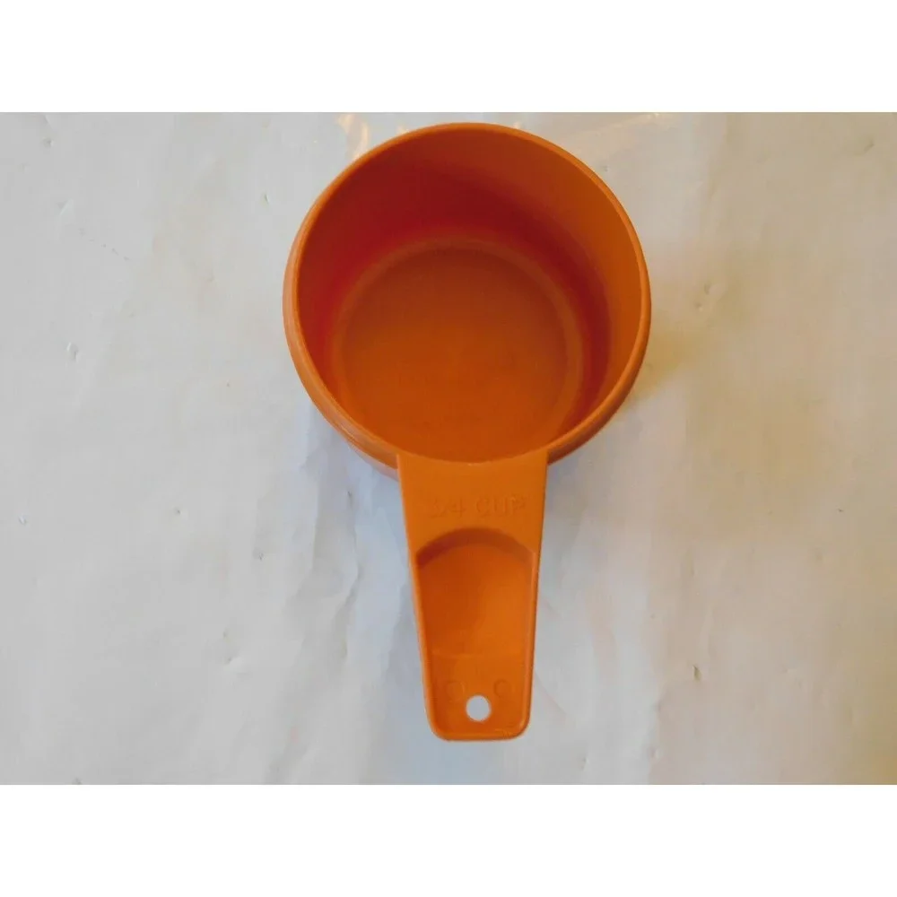 Vintage TUPPERWARE 762-5 3/4 Cup Size Kitchen Measuring Cup